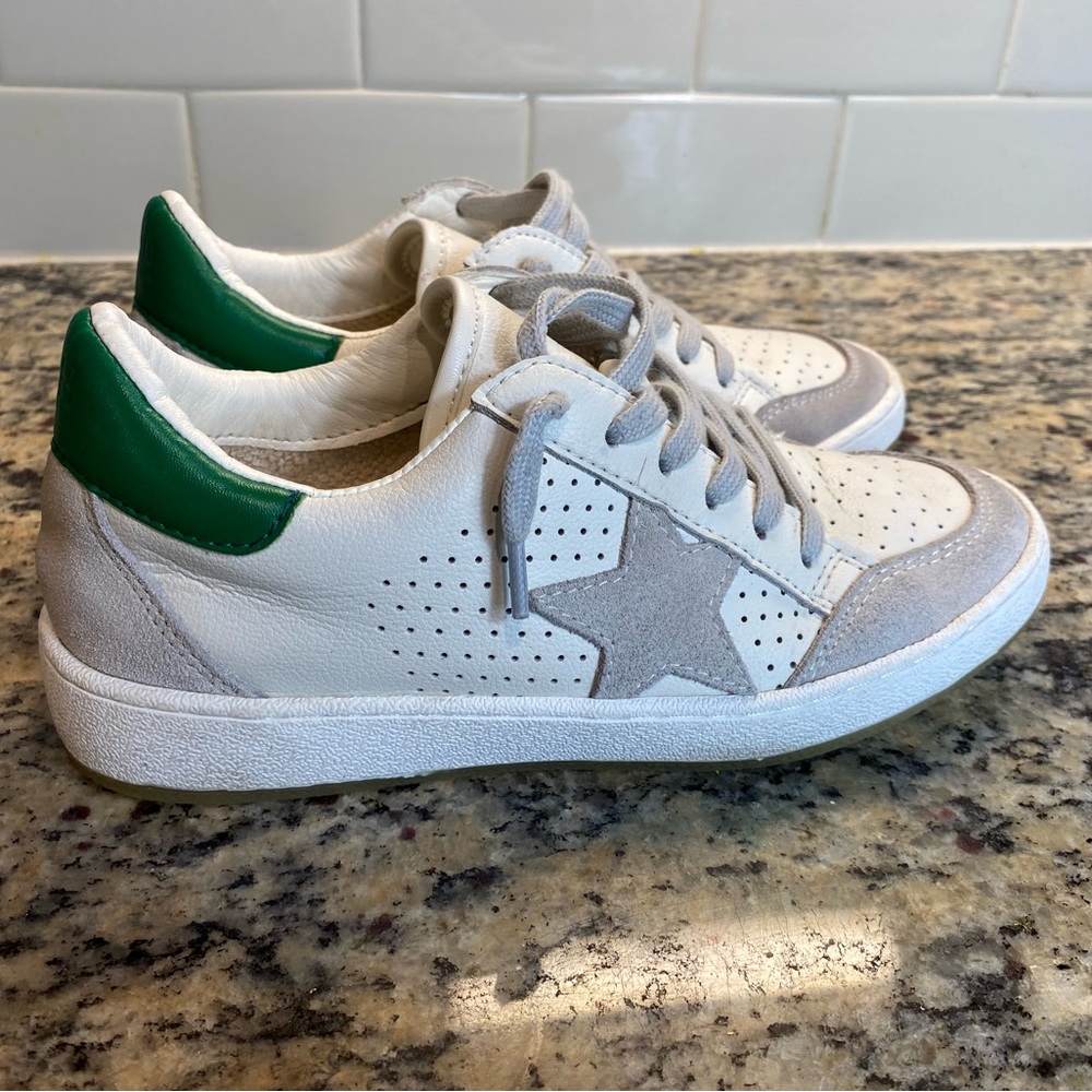Vintage Havana Sneaker Size 5.5